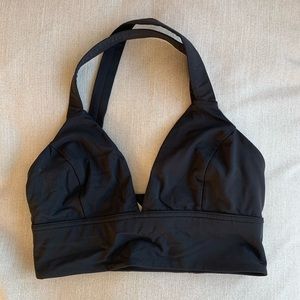 SALE ✨ LULULEMON cross back sports bra - worn once